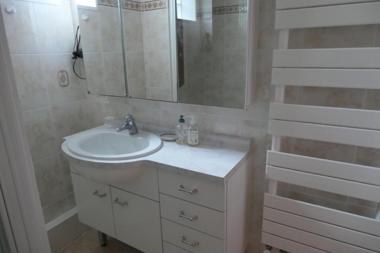 Cosy Cocoon With Terrace Near The Sea Apartment Аркашон Екстериор снимка
